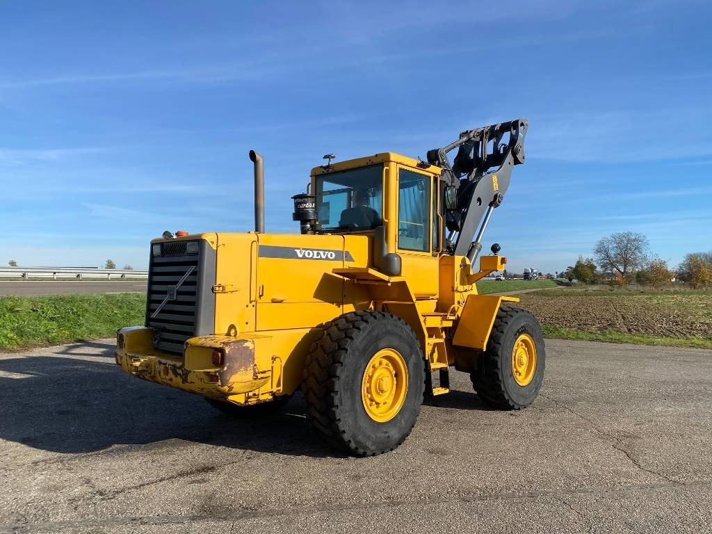 Volvo L90D Origine Française endommagée - מעמיס גלגלים: תמונה 4 Volvo L90D Origine Française endommagée - מעמיס גלגלים: תמונה 4