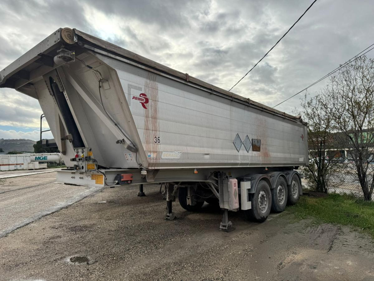 Benalu - סמיטריילר עם מזהיר: תמונה 3 Benalu - סמיטריילר עם מזהיר: תמונה 3