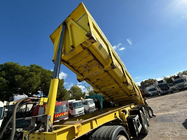 GENERAL TRAILERS EUROPA TRAILOR 690 BENNE ACIER - סמיטריילר עם מזהיר: תמונה 1 GENERAL TRAILERS EUROPA TRAILOR 690 BENNE ACIER - סמיטריילר עם מזהיר: תמונה 1