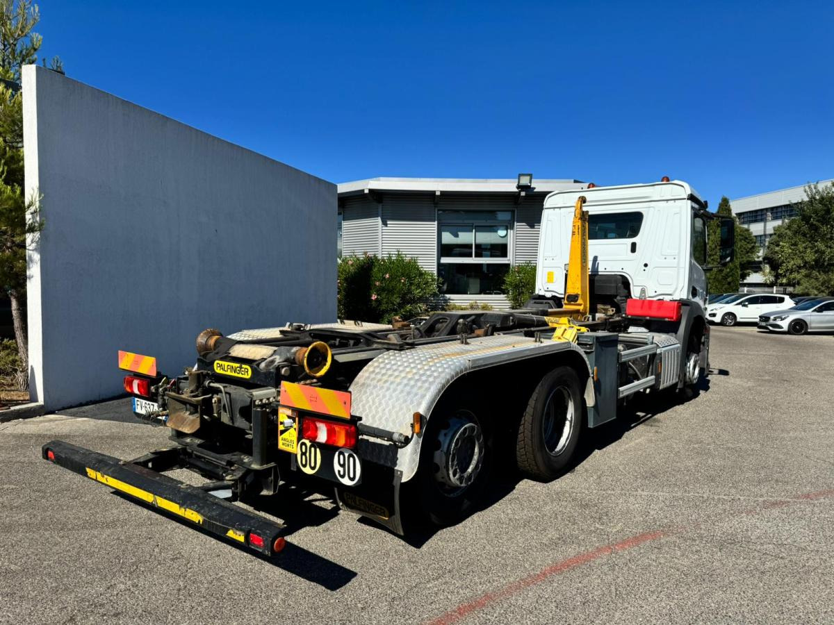 Mercedes Actros 2540 - משאית הרמת וו: תמונה 5 Mercedes Actros 2540 - משאית הרמת וו: תמונה 5