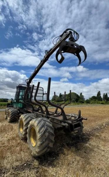 Timberjack 810B PORTEUR GRUE FORESTIER - משלח: תמונה 3 Timberjack 810B PORTEUR GRUE FORESTIER - משלח: תמונה 3