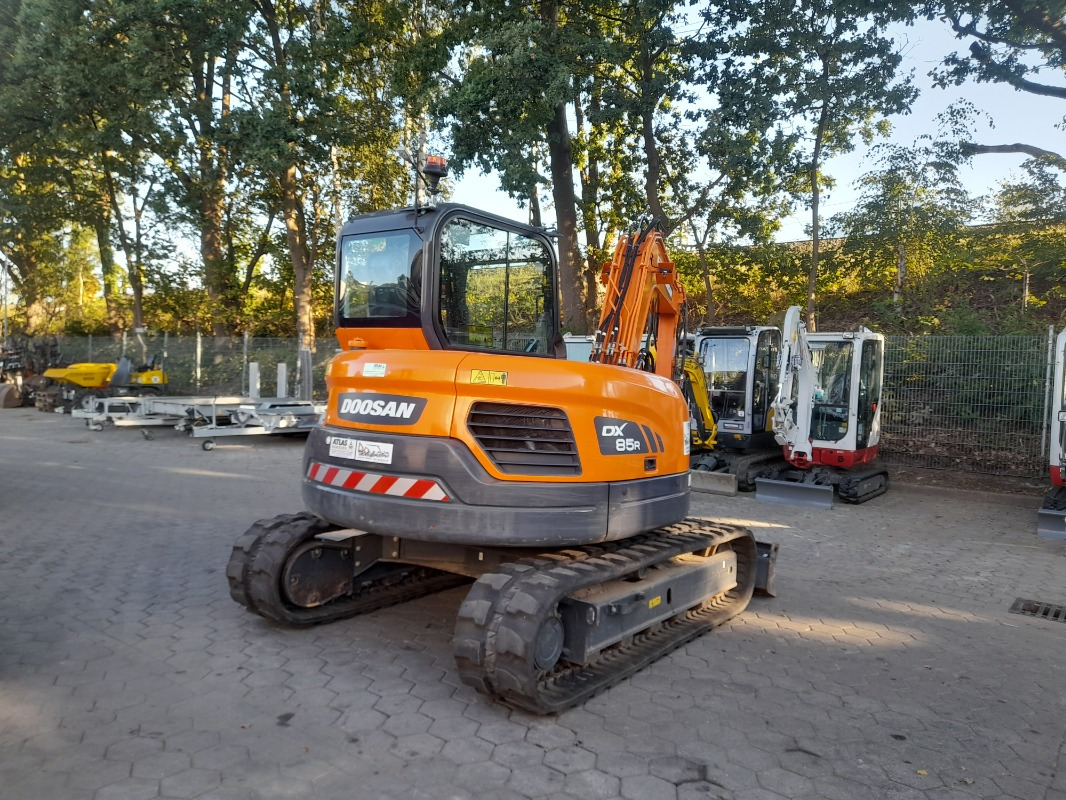 Doosan DX85R-3 - מחפר: תמונה 3 Doosan DX85R-3 - מחפר: תמונה 3