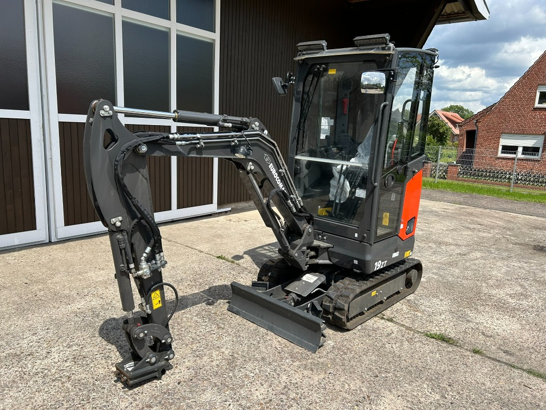 Eurocomach 19ZT - מיני מחפר: תמונה 1 Eurocomach 19ZT - מיני מחפר: תמונה 1
