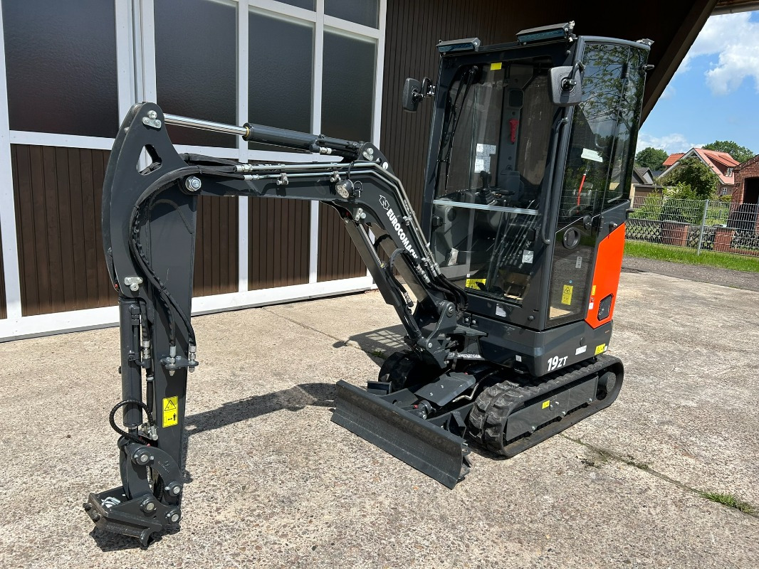 Eurocomach 19ZT - מיני מחפר: תמונה 1 Eurocomach 19ZT - מיני מחפר: תמונה 1