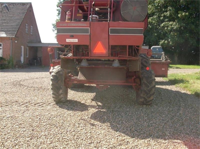 מקצרת קומבינה Case IH 1680 E 22 fod skærebord og ekstra bredde hjul: תמונה 7