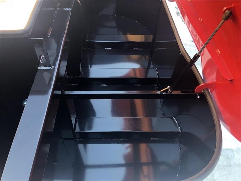 Case IH 1800 mm opbevaringskasse - משקל נגד: תמונה 2 Case IH 1800 mm opbevaringskasse - משקל נגד: תמונה 2