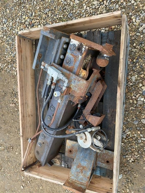 Claas Hitch Kugletræk - מצמד מהיר עבור מקצרת מספוא: תמונה 1 Claas Hitch Kugletræk - מצמד מהיר עבור מקצרת מספוא: תמונה 1