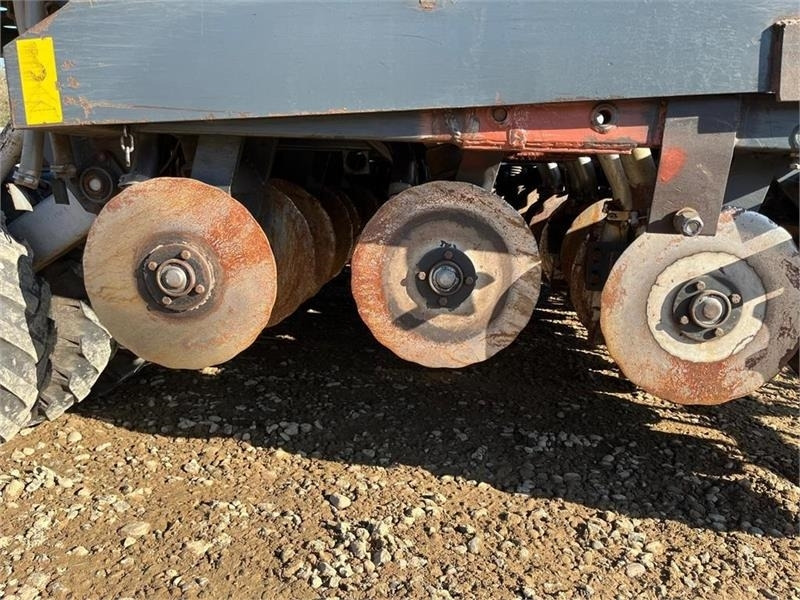 מקדחת זריעה משולבת Kongskilde DEMETER MULTISEED 4000: תמונה 15 מקדחת זריעה משולבת Kongskilde DEMETER MULTISEED 4000: תמונה 15