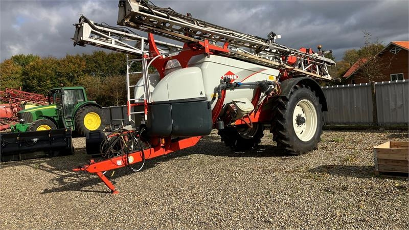 Kuhn OCEANIS 7700 L 30M  - מרסס נגרר: תמונה 1 Kuhn OCEANIS 7700 L 30M  - מרסס נגרר: תמונה 1