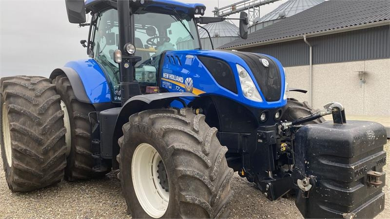 New Holland T7.270 AutoCommand T7.270 - טרקטור חקלאי: תמונה 1 New Holland T7.270 AutoCommand T7.270 - טרקטור חקלאי: תמונה 1