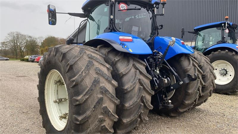 New Holland T7.270 AutoCommand T7.270 - טרקטור חקלאי: תמונה 5 New Holland T7.270 AutoCommand T7.270 - טרקטור חקלאי: תמונה 5