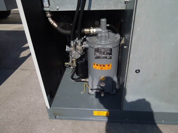 ATLAS COPCO GA22VSDFF - מדחס אוויר: תמונה 3 ATLAS COPCO GA22VSDFF - מדחס אוויר: תמונה 3