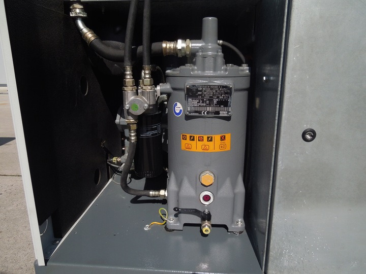 ATLAS COPCO GA22VSDFF - מדחס אוויר: תמונה 3 ATLAS COPCO GA22VSDFF - מדחס אוויר: תמונה 3