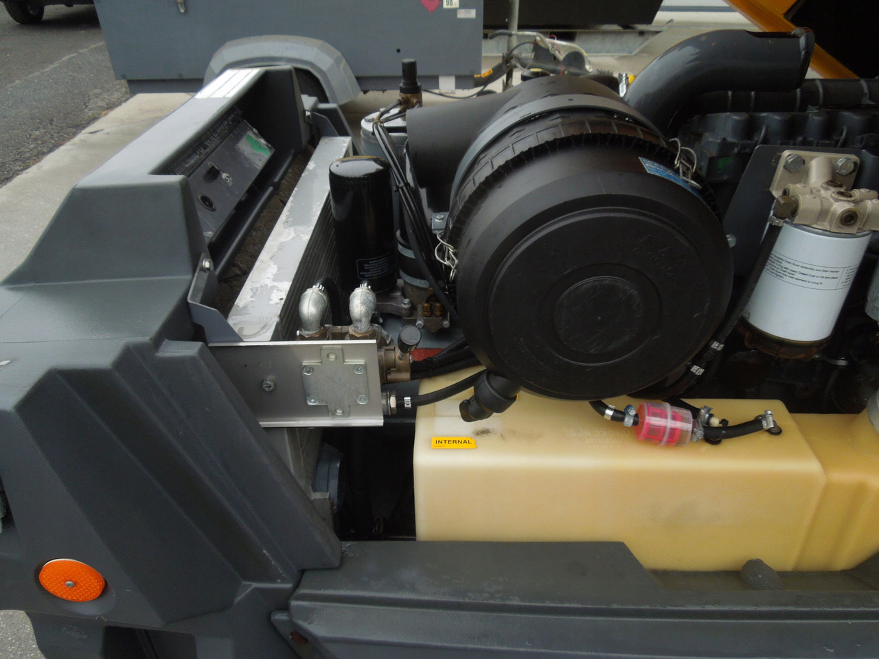 מדחס אוויר ATLAS COPCO XAS97: תמונה 8