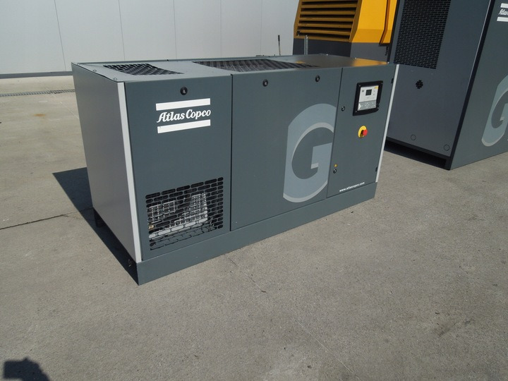 Atlas Copco GA22FF - מדחס אוויר: תמונה 2 Atlas Copco GA22FF - מדחס אוויר: תמונה 2