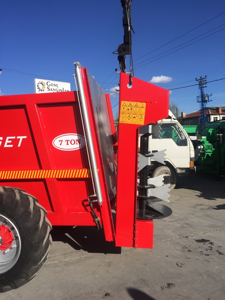 TARGET 5 TON HYDRAULIC PUSH MANURE SPREADER - מפזרת זבל: תמונה 5 TARGET 5 TON HYDRAULIC PUSH MANURE SPREADER - מפזרת זבל: תמונה 5