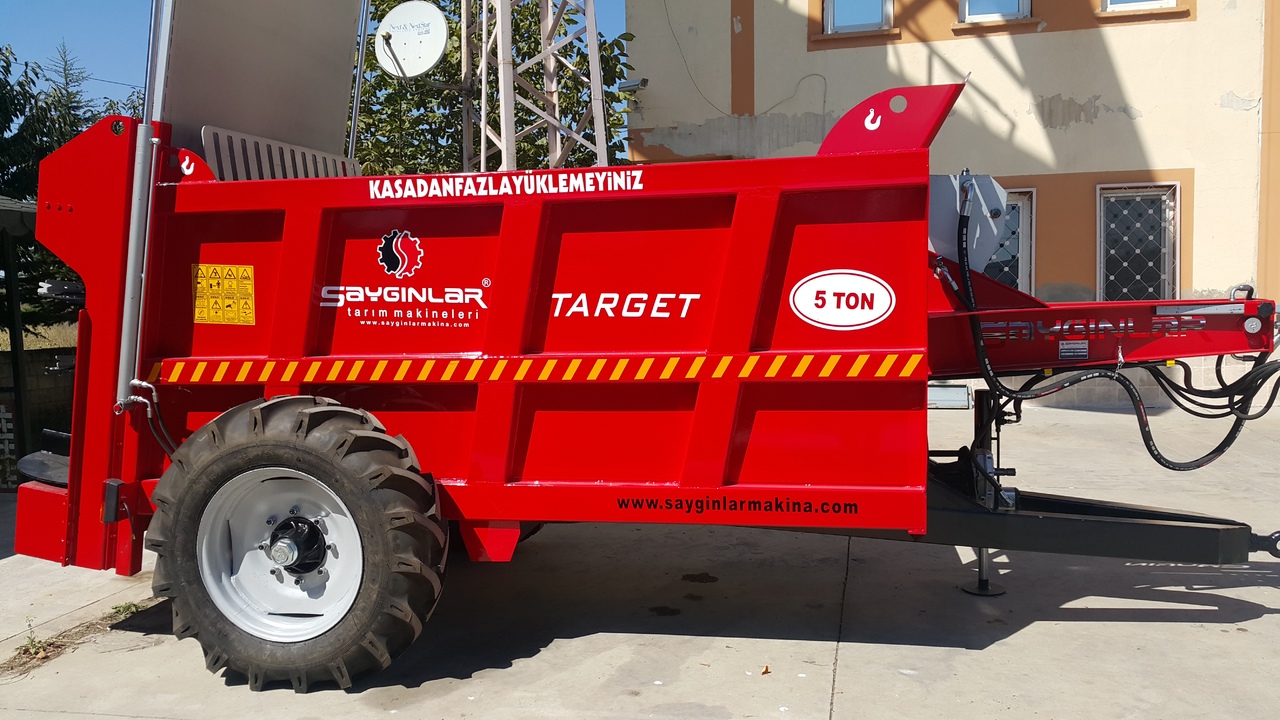 TARGET 5 TON HYDRAULIC PUSH MANURE SPREADER - מפזרת זבל: תמונה 4 TARGET 5 TON HYDRAULIC PUSH MANURE SPREADER - מפזרת זבל: תמונה 4