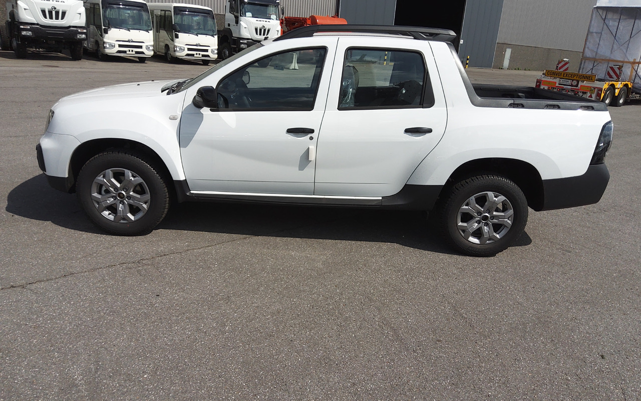 Renault Oroch Pick-up 4x2 1.6L Petrol Manual new model - טנדר: תמונה 3 Renault Oroch Pick-up 4x2 1.6L Petrol Manual new model - טנדר: תמונה 3