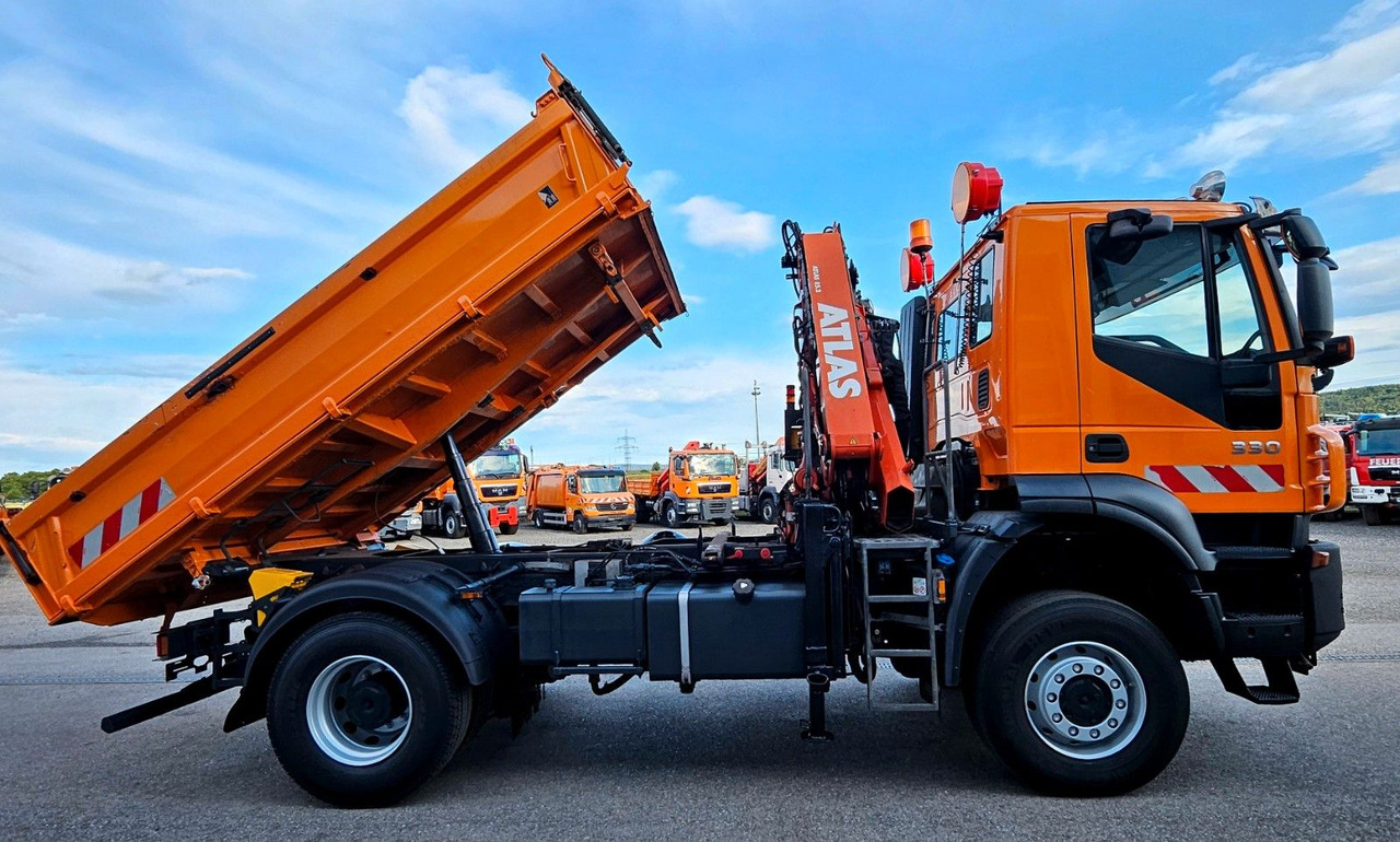 Iveco Trakker 190T33 4x4 Euro5 Kran Atlas Funk - מזהיר, משאית מנוף: תמונה 5 Iveco Trakker 190T33 4x4 Euro5 Kran Atlas Funk - מזהיר, משאית מנוף: תמונה 5