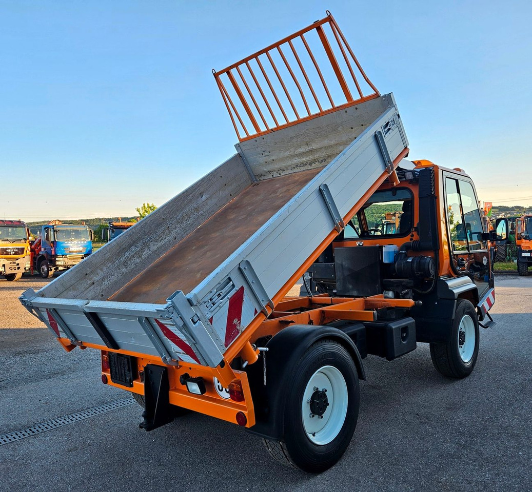 LINDNER Unitrac 102 Kommunal Kipper - כלי רכב מסחרי מזהיר: תמונה 4 LINDNER Unitrac 102 Kommunal Kipper - כלי רכב מסחרי מזהיר: תמונה 4