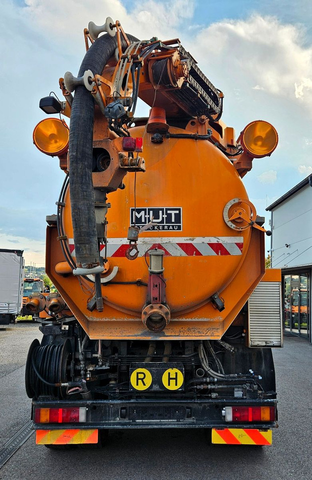 MAN FE35.410 8x6 Assmann Kanalspüler V2A Recycling - משאית ואקום: תמונה 4 MAN FE35.410 8x6 Assmann Kanalspüler V2A Recycling - משאית ואקום: תמונה 4