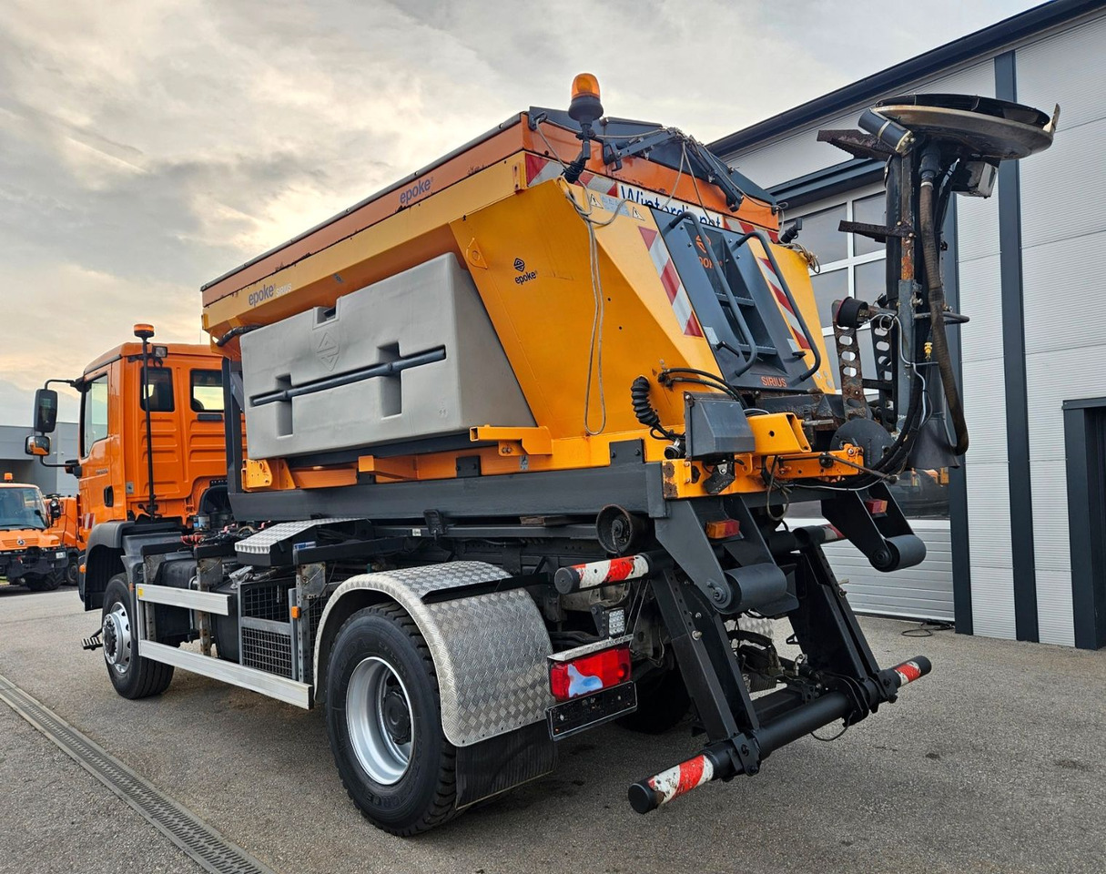 MAN TGM 18.250 4x4 BB EEV Winterdienst - משאית הרמת וו, משאית מנוף: תמונה 3 MAN TGM 18.250 4x4 BB EEV Winterdienst - משאית הרמת וו, משאית מנוף: תמונה 3