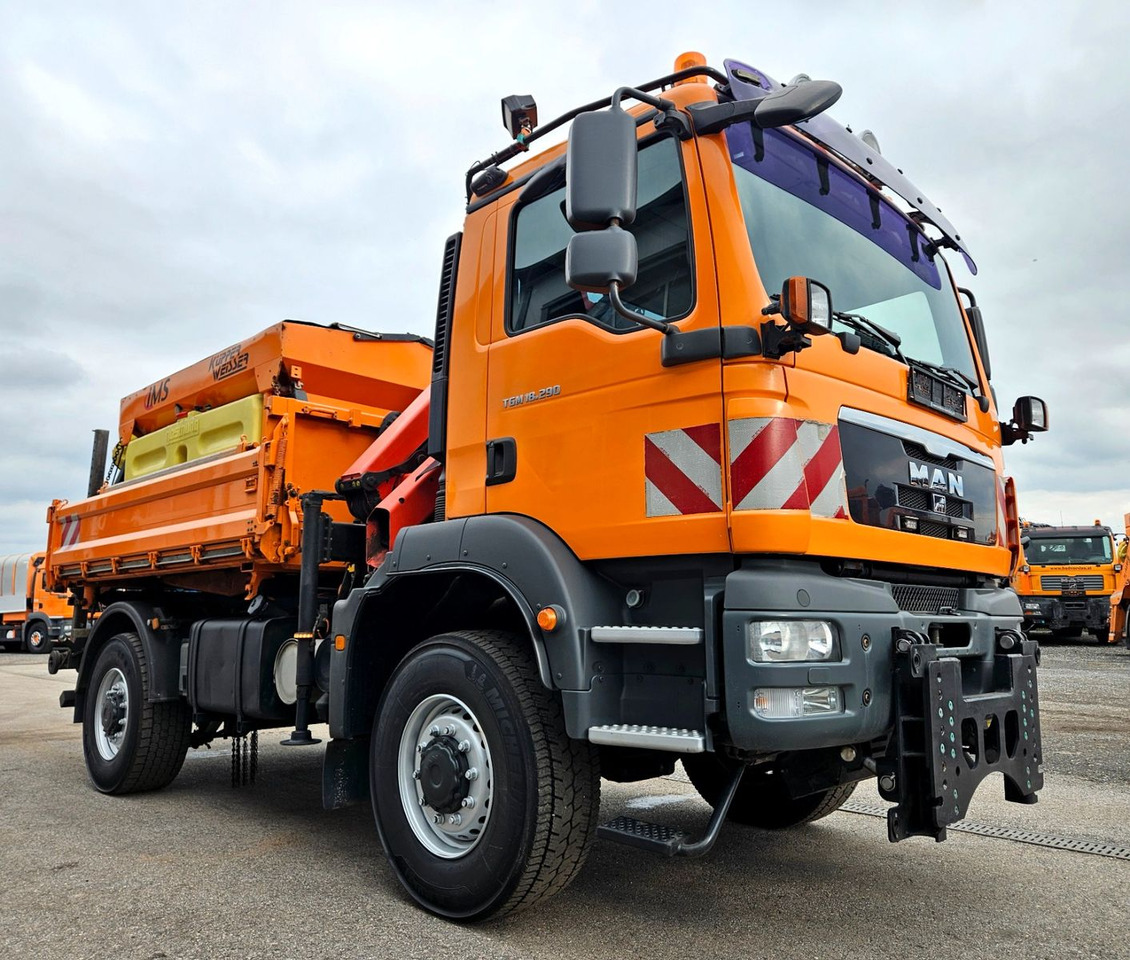 MAN TGM 18.290 4x4 Palfinger PK7001 Kran Funk Euro5 - מזהיר, משאית מנוף: תמונה 1 MAN TGM 18.290 4x4 Palfinger PK7001 Kran Funk Euro5 - מזהיר, משאית מנוף: תמונה 1