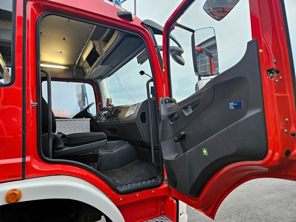 משאית Mercedes-Benz Atego 1529 4x4 Feuerwehr Schlingmann LF20: תמונה 11