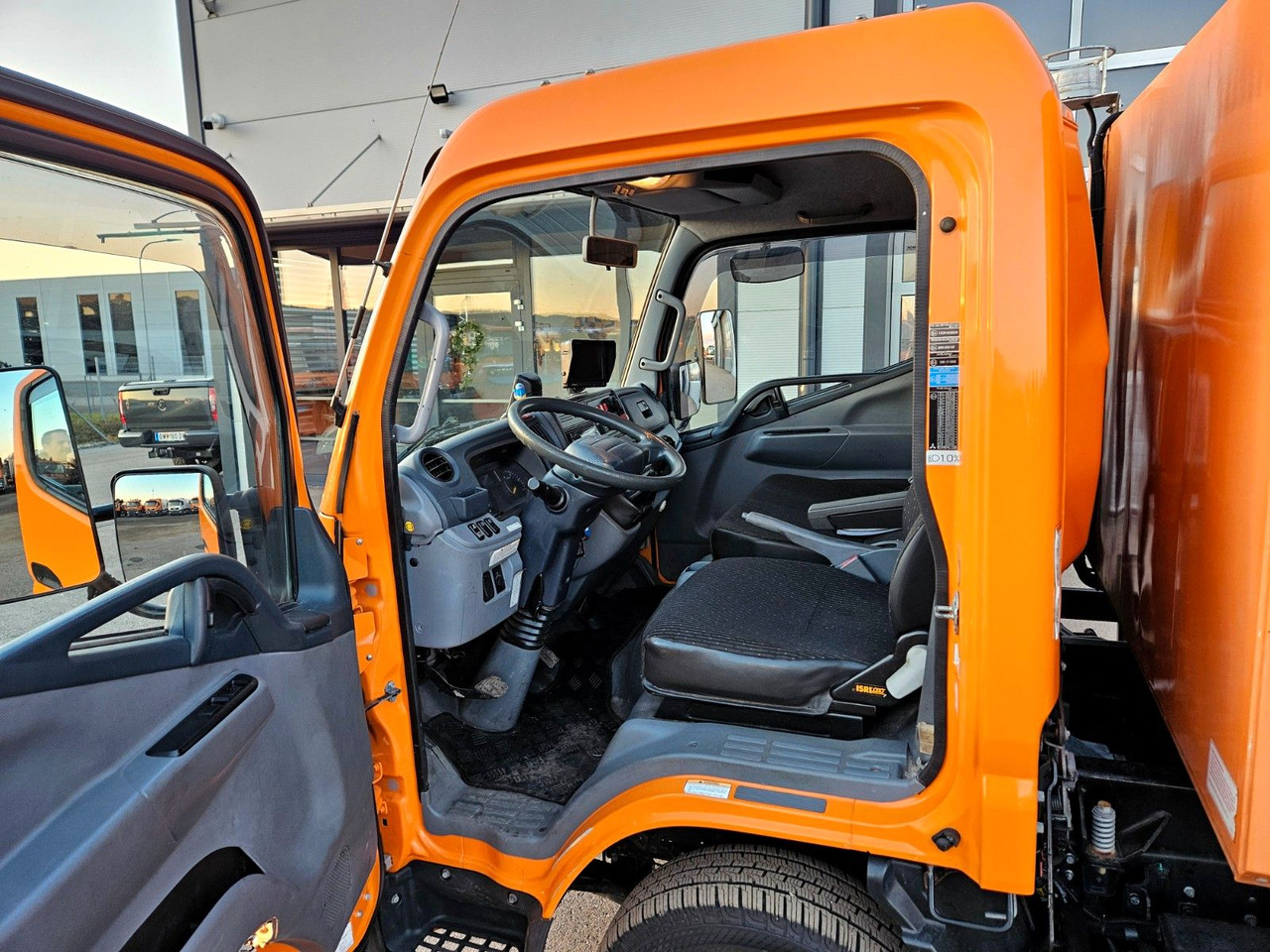 משאית אשפה Mitsubishi Fuso Canter 6S15 Zoeller Micro Müllpresse: תמונה 12
