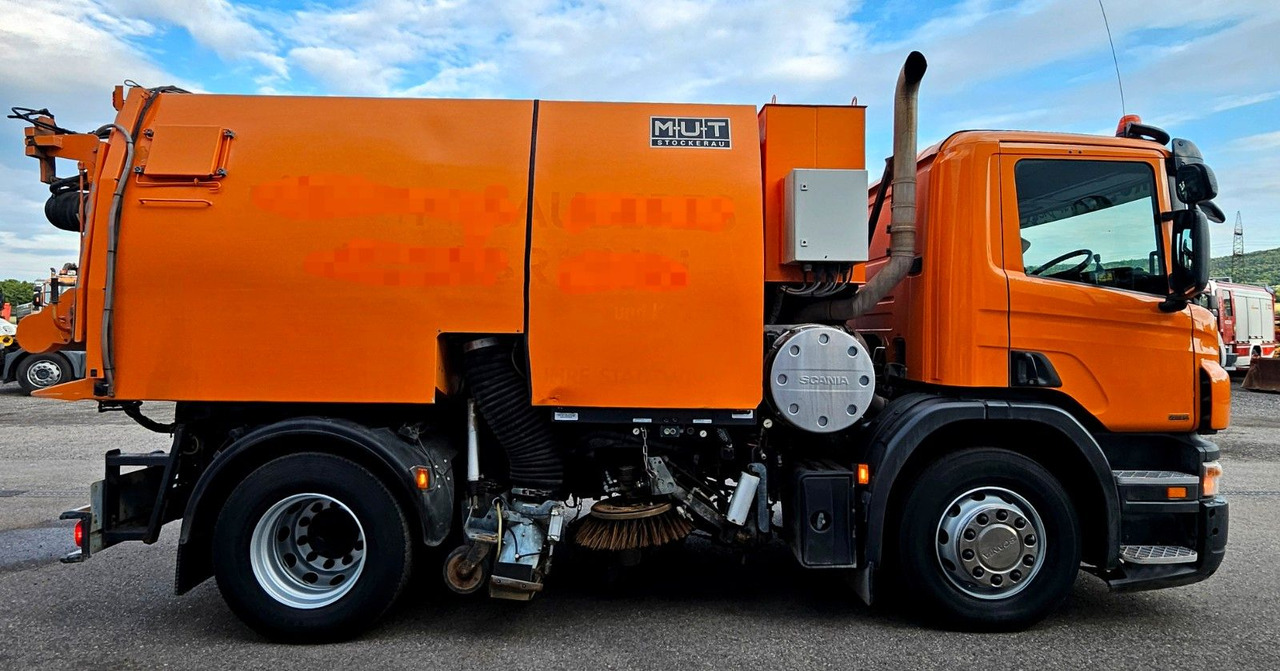 Scania P280 Euro5 MUT 7m3 Hydrostat - מטאטא כבישים: תמונה 2 Scania P280 Euro5 MUT 7m3 Hydrostat - מטאטא כבישים: תמונה 2