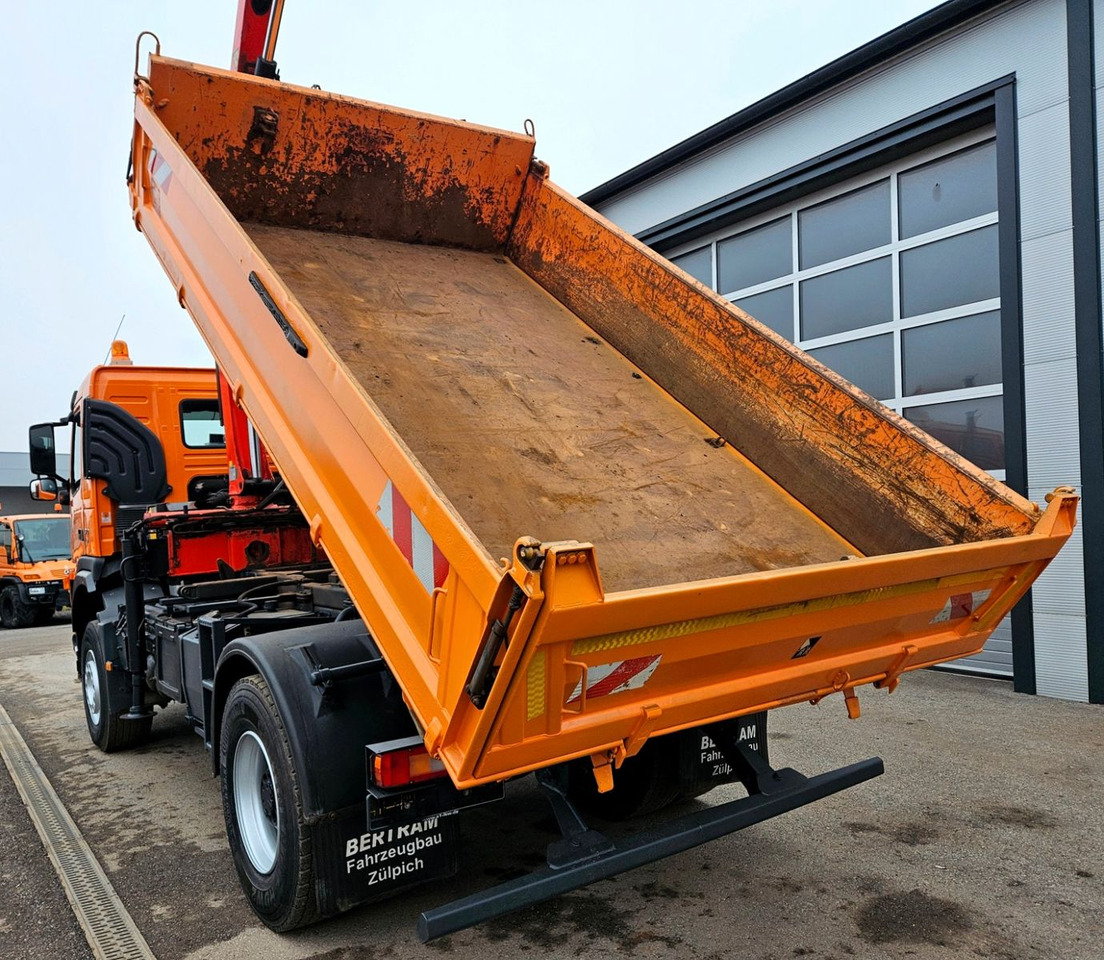 Volvo FM 370 4x4 Palfinger PK12002 Funk Kran EEV - מזהיר, משאית מנוף: תמונה 4 Volvo FM 370 4x4 Palfinger PK12002 Funk Kran EEV - מזהיר, משאית מנוף: תמונה 4