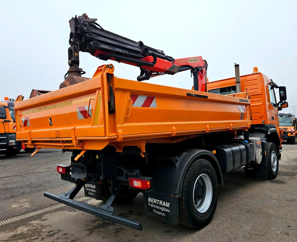 Volvo FM 370 4x4 Palfinger PK12002 Funk Kran EEV - מזהיר, משאית מנוף: תמונה 3 Volvo FM 370 4x4 Palfinger PK12002 Funk Kran EEV - מזהיר, משאית מנוף: תמונה 3