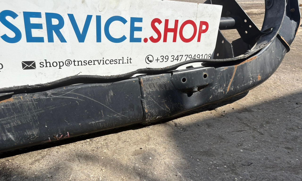 Barra paraurti DAF - פגוש עבור משאית: תמונה 1 Barra paraurti DAF - פגוש עבור משאית: תמונה 1
