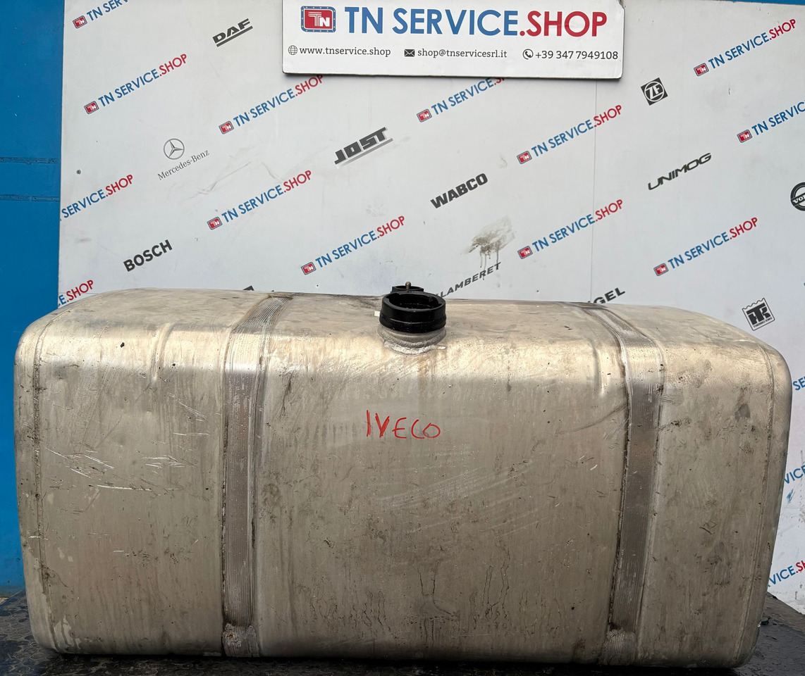 Serbatoio Gasolio Iveco - מכל דלק עבור משאית: תמונה 1 Serbatoio Gasolio Iveco - מכל דלק עבור משאית: תמונה 1