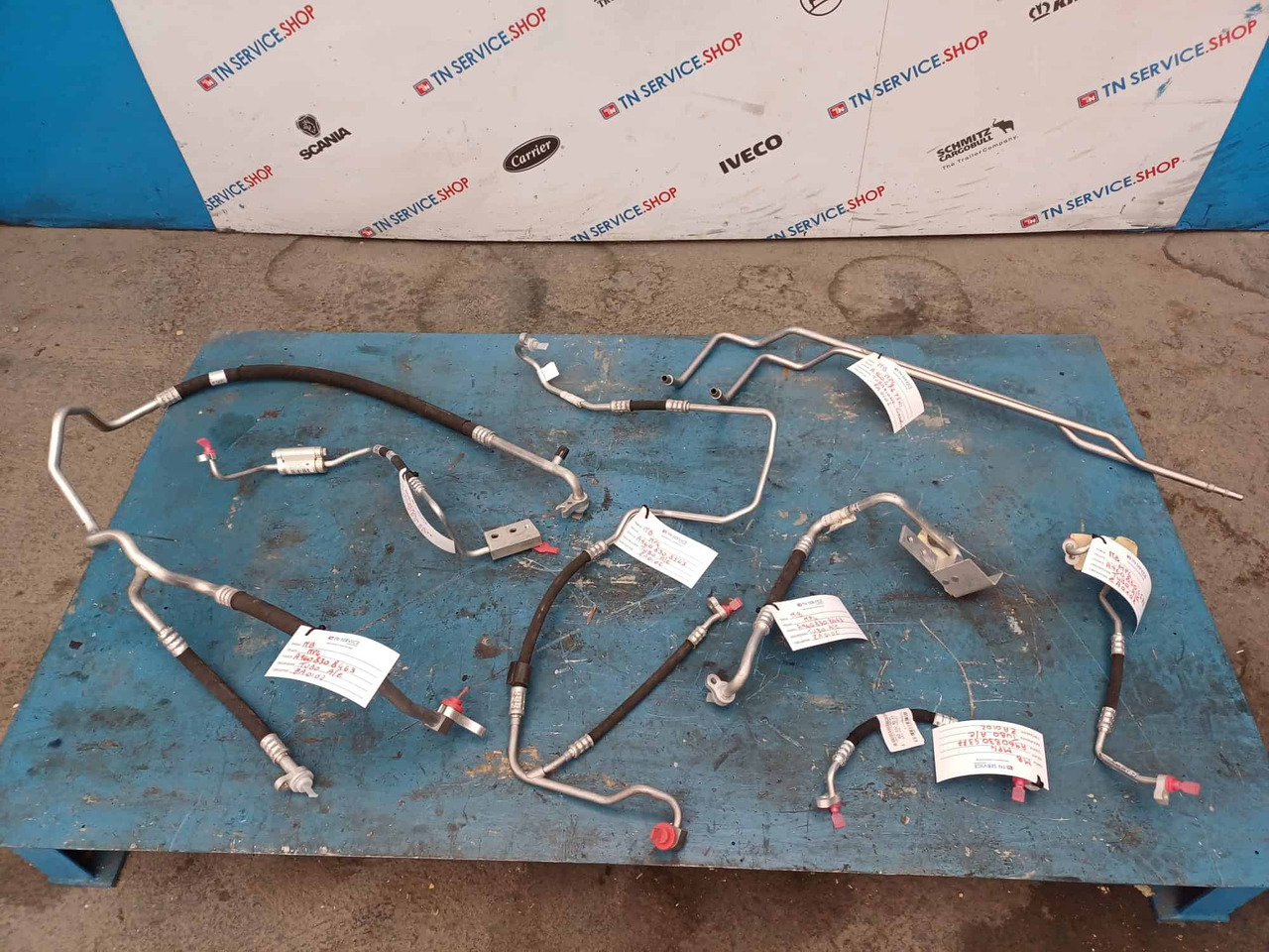 Tubazione A/C Mercedes-Benz - חלק מזגן עבור משאית: תמונה 1 Tubazione A/C Mercedes-Benz - חלק מזגן עבור משאית: תמונה 1