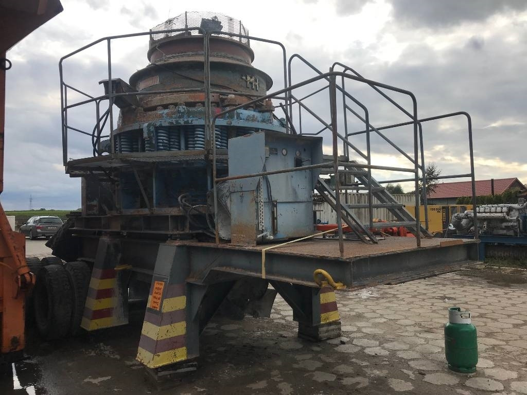 Morgardshammar Symons Cone crusher Kruszarka stożkowa - מגרסת חרוט: תמונה 4 Morgardshammar Symons Cone crusher Kruszarka stożkowa - מגרסת חרוט: תמונה 4