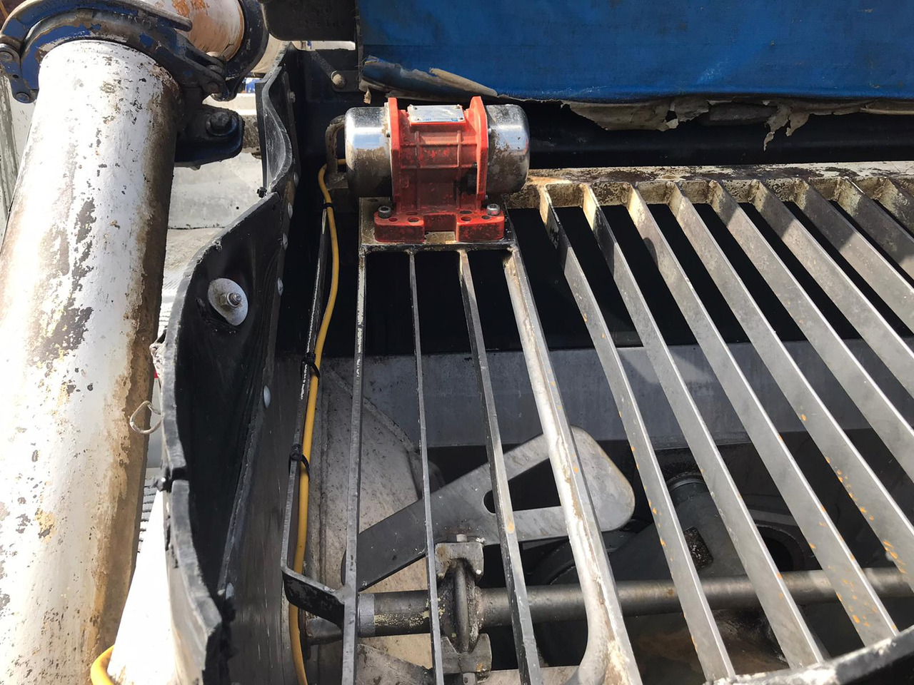 PUTZMEISTER 20M 4 Section - משאית משאבת בטון: תמונה 3 PUTZMEISTER 20M 4 Section - משאית משאבת בטון: תמונה 3