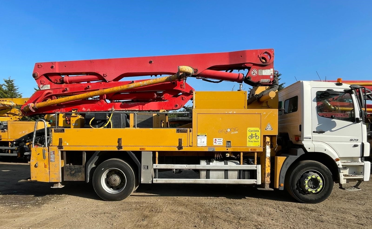PUTZMEISTER 24M 11H - משאית משאבת בטון: תמונה 1 PUTZMEISTER 24M 11H - משאית משאבת בטון: תמונה 1