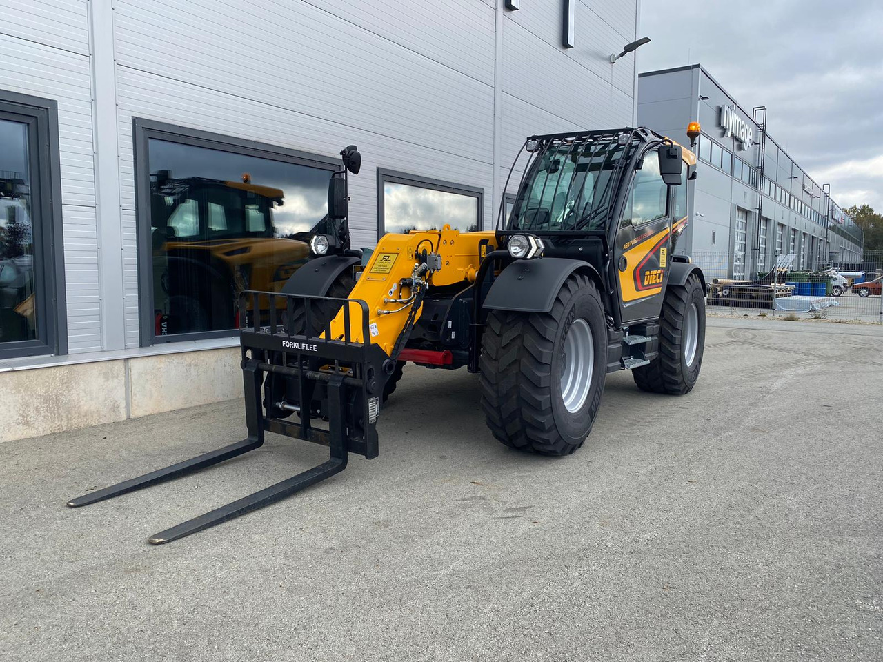 Dieci Agri Plus 42.7 VS EVO2 GD - מפעיל טלסקופי: תמונה 1 Dieci Agri Plus 42.7 VS EVO2 GD - מפעיל טלסקופי: תמונה 1