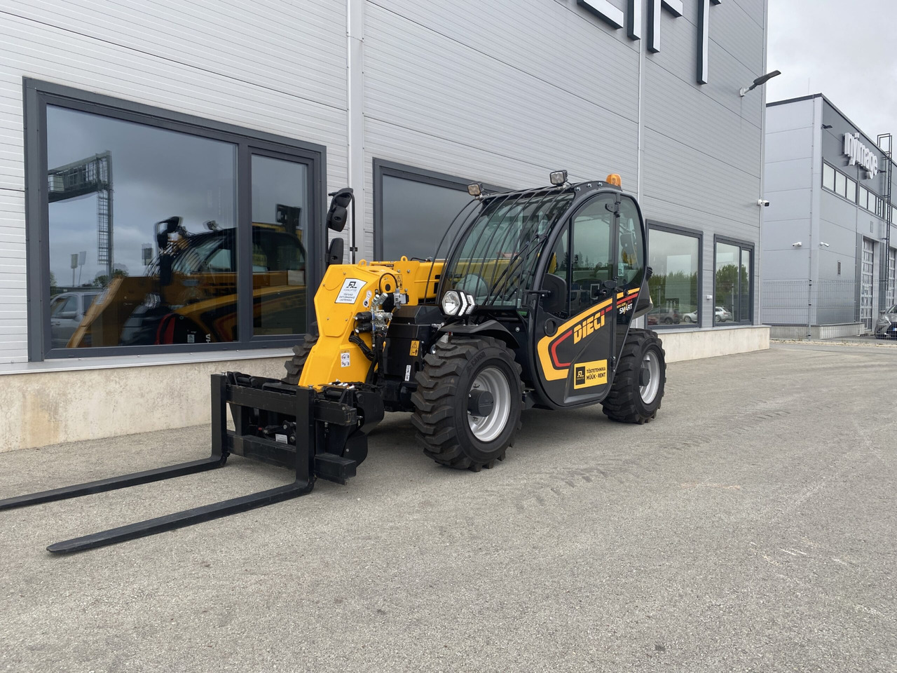 Dieci Mini Agri 20.4 SMART 37 kW - מפעיל טלסקופי: תמונה 1 Dieci Mini Agri 20.4 SMART 37 kW - מפעיל טלסקופי: תמונה 1