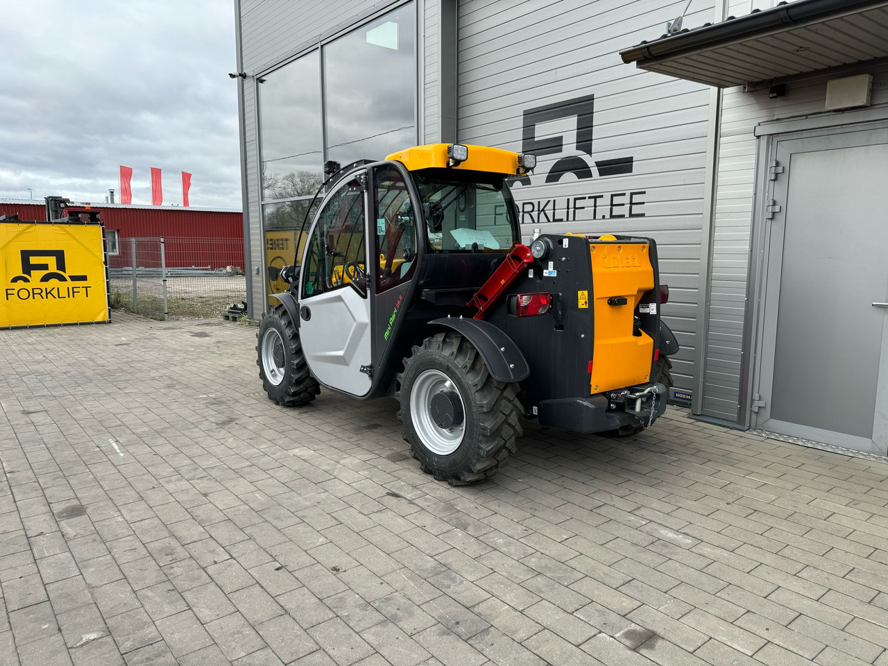 Dieci Mini Agri 26.6 - מפעיל טלסקופי: תמונה 3 Dieci Mini Agri 26.6 - מפעיל טלסקופי: תמונה 3