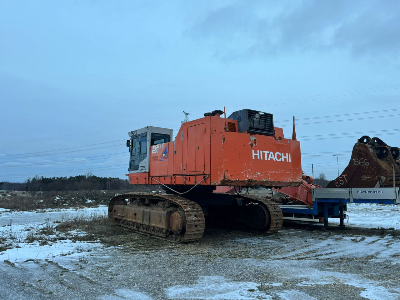 Hitachi EX1200-5D - מחפר סורק: תמונה 4 Hitachi EX1200-5D - מחפר סורק: תמונה 4