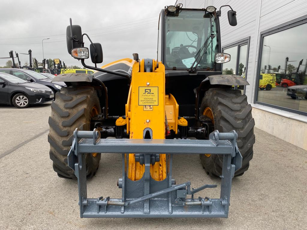 JCB 531-70 - מפעיל טלסקופי: תמונה 3 JCB 531-70 - מפעיל טלסקופי: תמונה 3