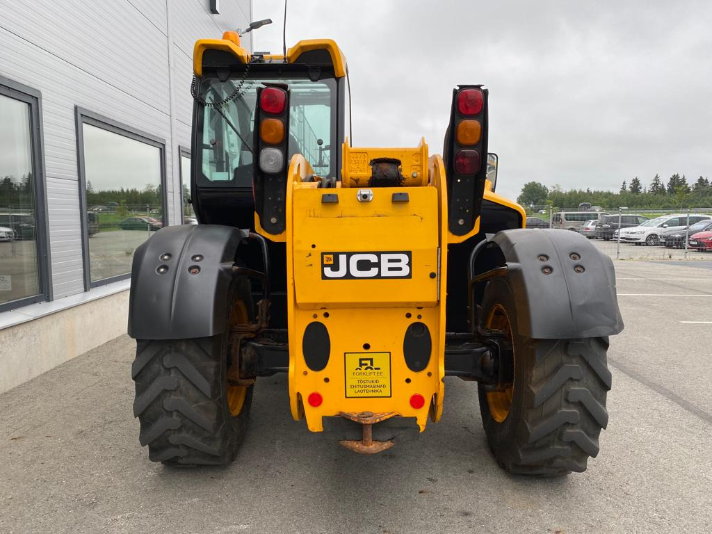 JCB 531-70 - מפעיל טלסקופי: תמונה 5 JCB 531-70 - מפעיל טלסקופי: תמונה 5