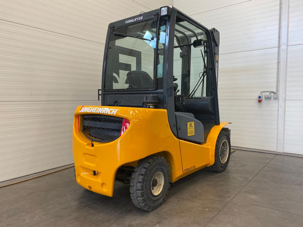Jungheinrich DFG430 - מלגזת סולר: תמונה 4 Jungheinrich DFG430 - מלגזת סולר: תמונה 4
