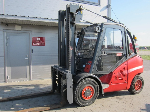 LINDE H50T – 394 - מלגזת LPG: תמונה 2 LINDE H50T – 394 - מלגזת LPG: תמונה 2