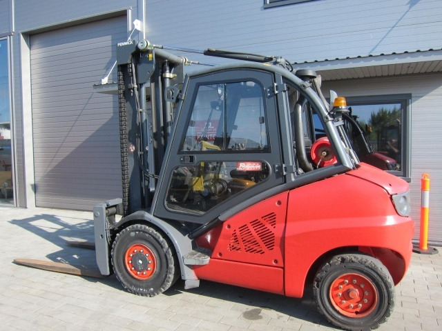 LINDE H50T – 394 - מלגזת LPG: תמונה 4 LINDE H50T – 394 - מלגזת LPG: תמונה 4
