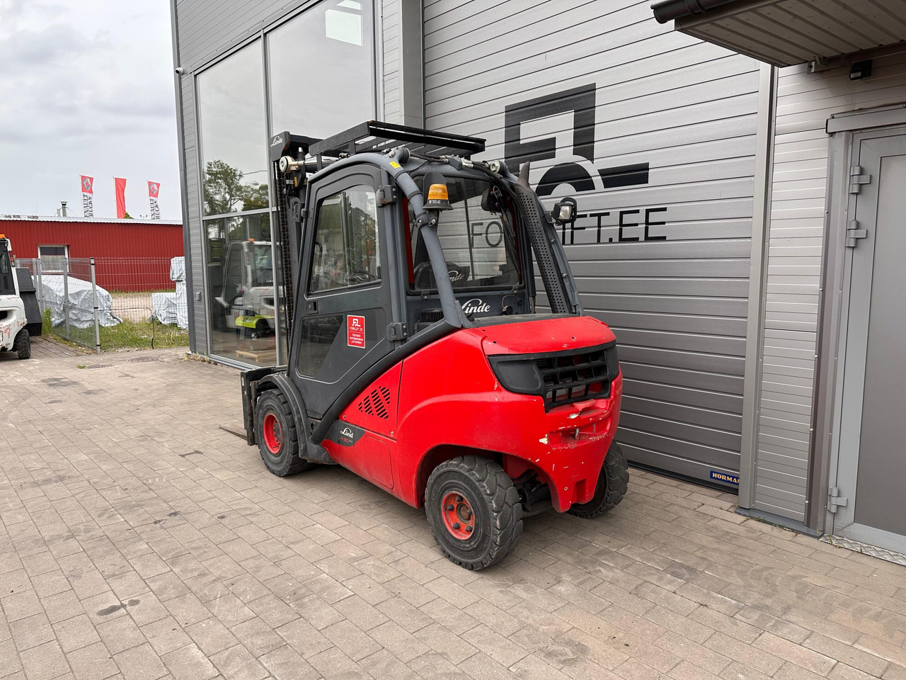 Linde H30D-02 - מלגזת סולר: תמונה 3 Linde H30D-02 - מלגזת סולר: תמונה 3