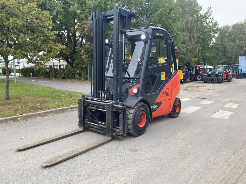 Linde H30D - מלגזת סולר: תמונה 1 Linde H30D - מלגזת סולר: תמונה 1