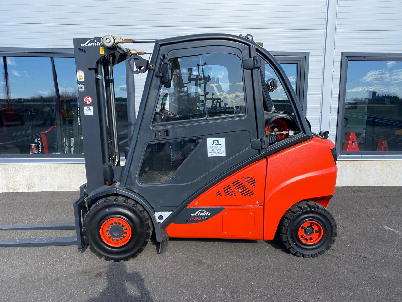 Linde H30T-02 EVO - מלגזת LPG: תמונה 2 Linde H30T-02 EVO - מלגזת LPG: תמונה 2